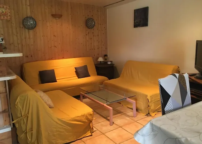 D Espenels بيت للعطل